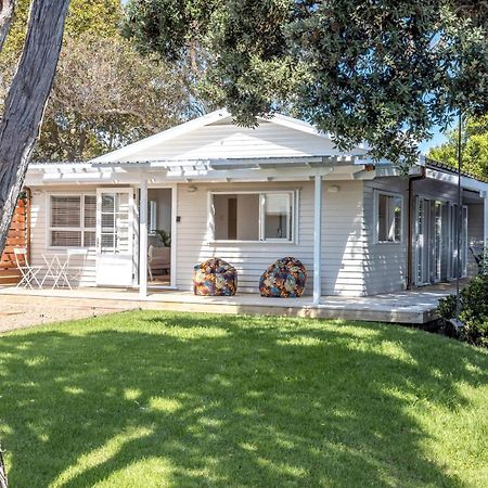 Miami One One Villa Oneroa Екстериор снимка
